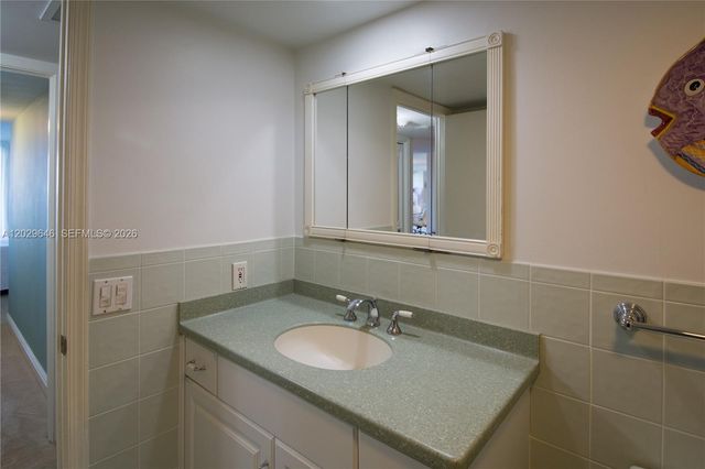 2200 S Ocean Lane 808, Fort Lauderdale, FL 33316