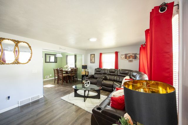 268 Angelus Drive, Irondequoit, NY 14622