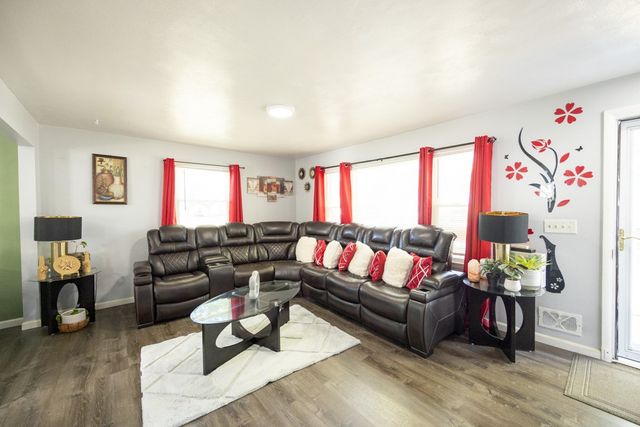 268 Angelus Drive, Irondequoit, NY 14622