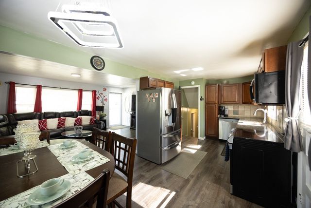 268 Angelus Drive, Irondequoit, NY 14622