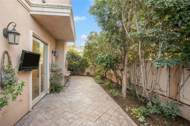 2005 Robinson B, Redondo Beach, CA 90278