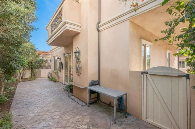 2005 Robinson B, Redondo Beach, CA 90278