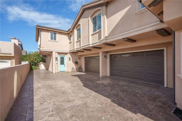 2005 Robinson B, Redondo Beach, CA 90278