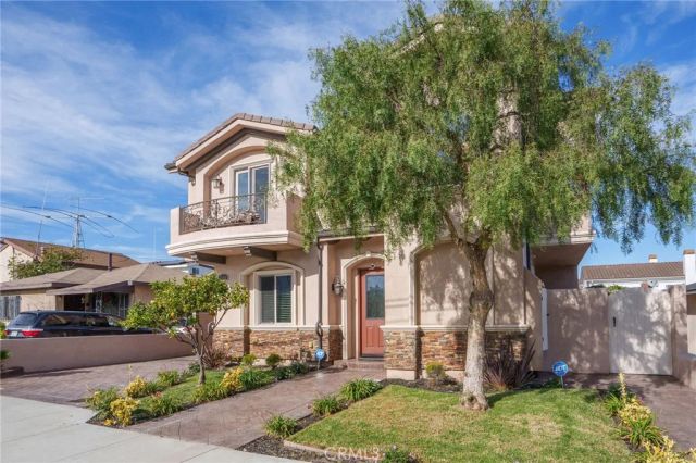 2005 Robinson B, Redondo Beach, CA 90278