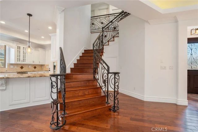 2005 Robinson B, Redondo Beach, CA 90278