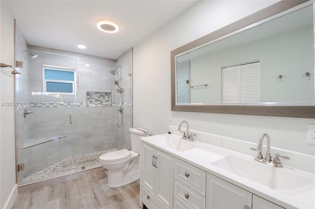 6320 NW 199th Street, Hialeah, FL 33015