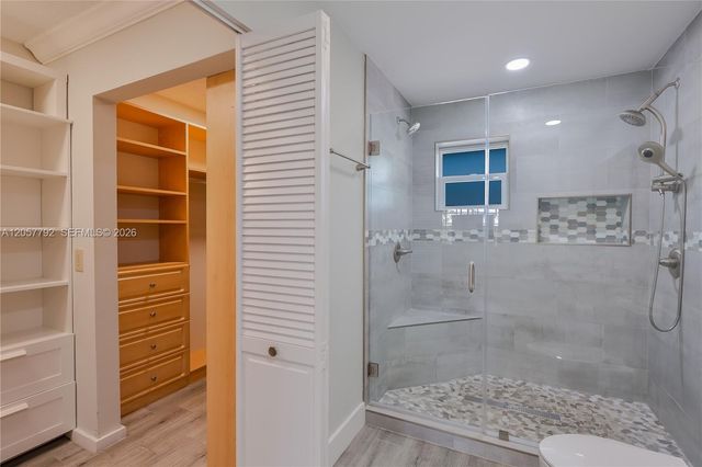 6320 NW 199th Street, Hialeah, FL 33015