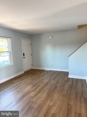 11 LAFAYETTE STATION, Fredericksburg, VA 22401