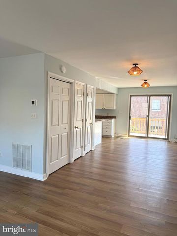 11 LAFAYETTE STATION, Fredericksburg, VA 22401