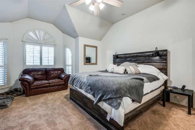 6828 Crenshaw Lane, Denton, TX 76210