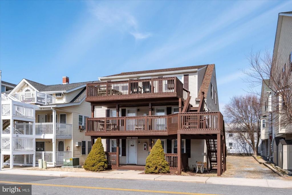 14 39th St Unit 2, Ocean City, MD 21842