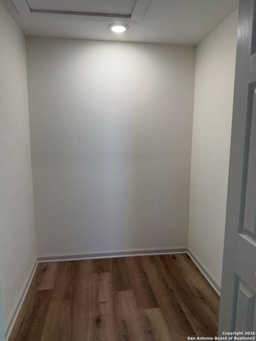 409 Coughran Rd, Pleasanton, TX 78064