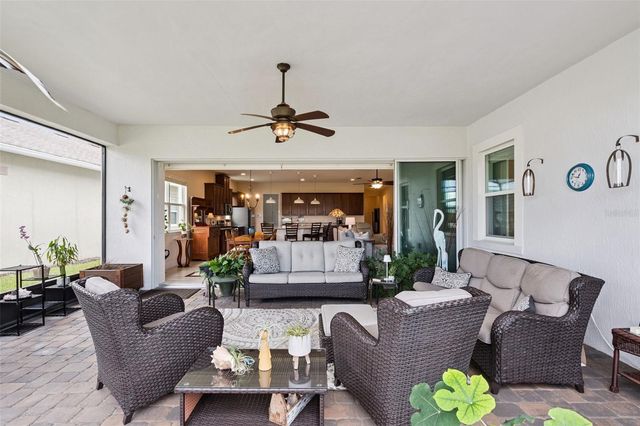 2720 SOUTHLAND STREET, St Cloud, FL 34772