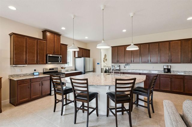 2720 SOUTHLAND STREET, St Cloud, FL 34772