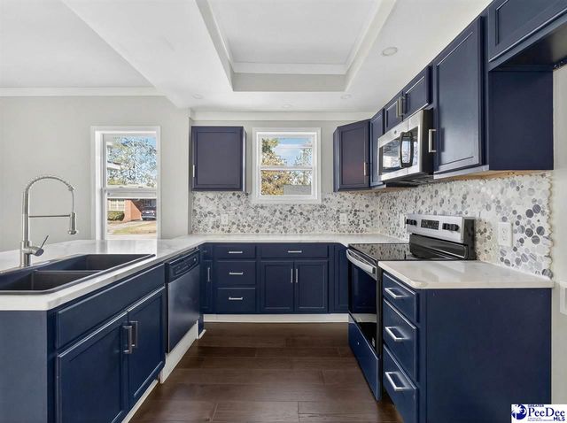 511 Limit St., Darlington, SC 29532