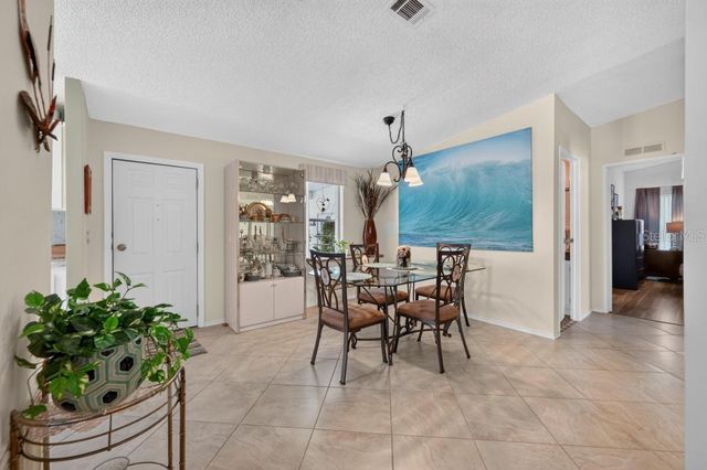 1226 POMPANO LANE, Lady Lake, FL 32159