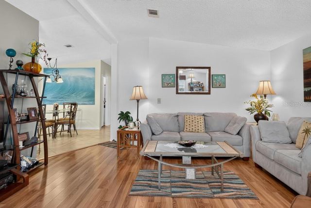 1226 POMPANO LANE, Lady Lake, FL 32159