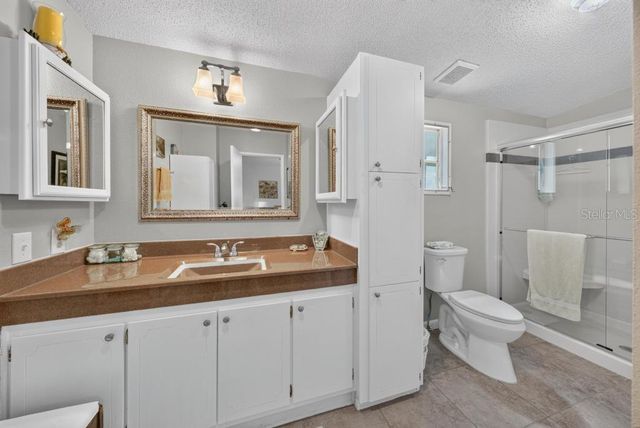 1226 POMPANO LANE, Lady Lake, FL 32159