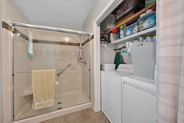 1226 POMPANO LANE, Lady Lake, FL 32159