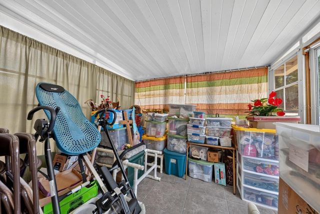 1226 POMPANO LANE, Lady Lake, FL 32159