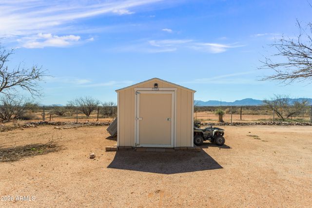 638 E Birch Street, Huachuca City, AZ 85616