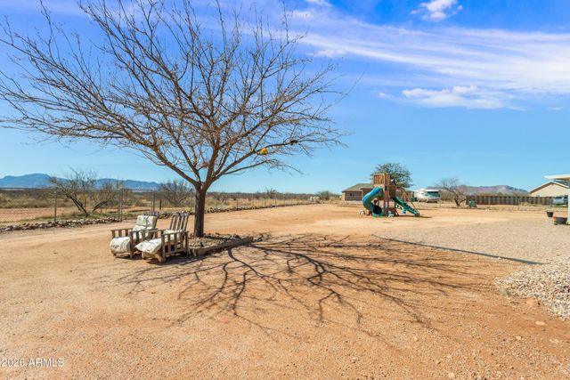 638 E Birch Street, Huachuca City, AZ 85616