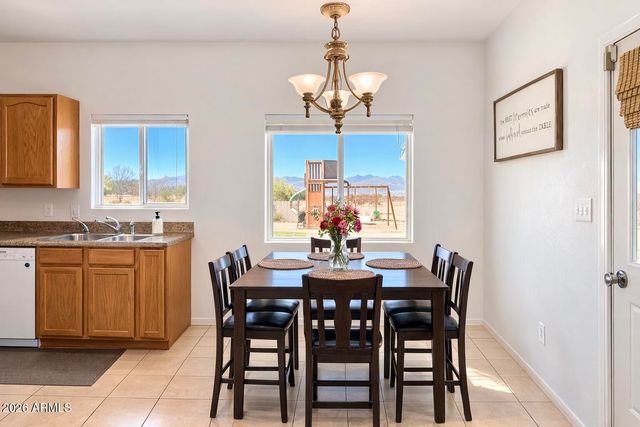 638 E Birch Street, Huachuca City, AZ 85616