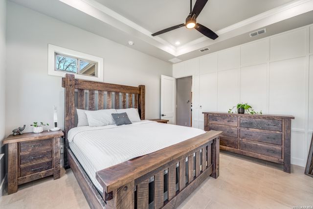 113 Hondo Vista, La Vernia, TX 78121