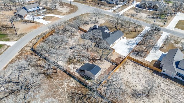 113 Hondo Vista, La Vernia, TX 78121