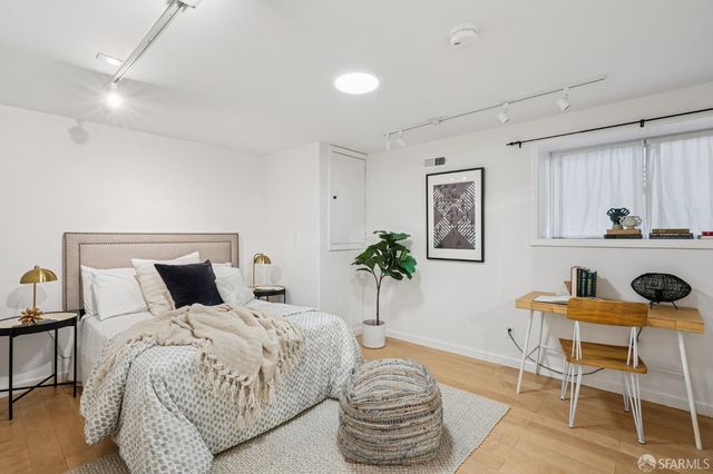 98 Caselli Avenue, San Francisco, CA 94114