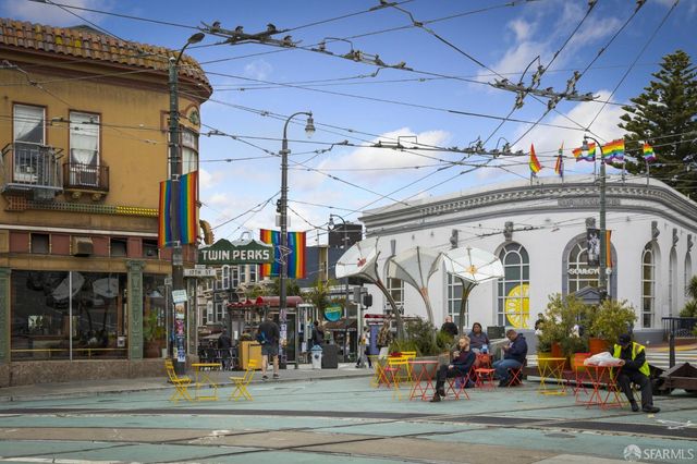 98 Caselli Avenue, San Francisco, CA 94114