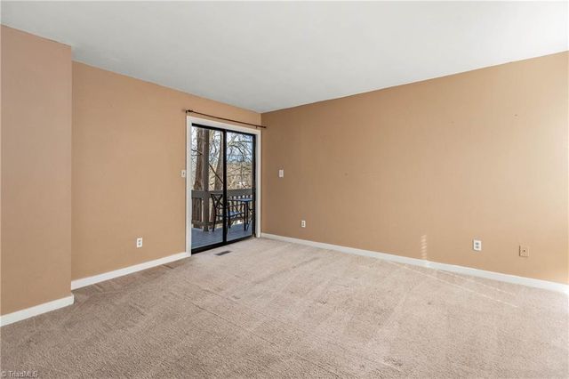 101 Maple Hill Court, Winston-salem, NC 27106