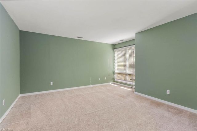 101 Maple Hill Court, Winston-salem, NC 27106