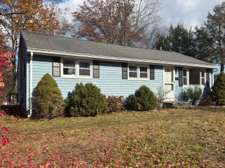 20 Howard Street, Enfield, CT 06082