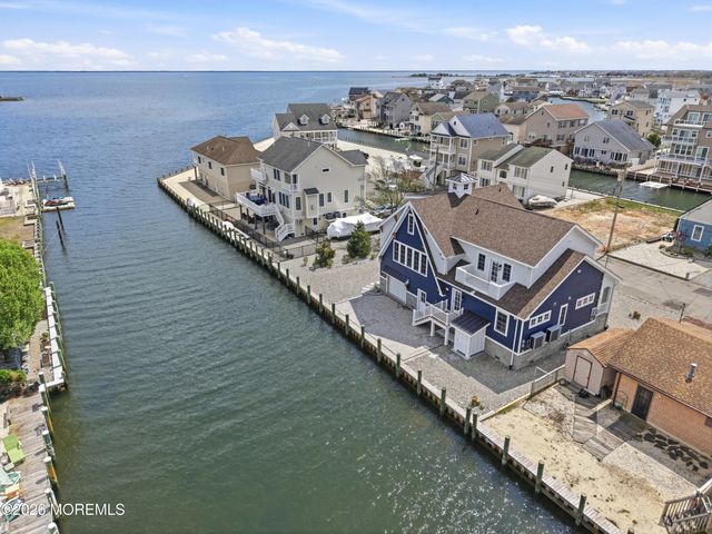247 Pine Drive, Bayville, NJ 08721