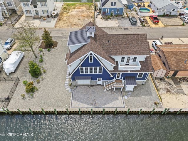 247 Pine Drive, Bayville, NJ 08721