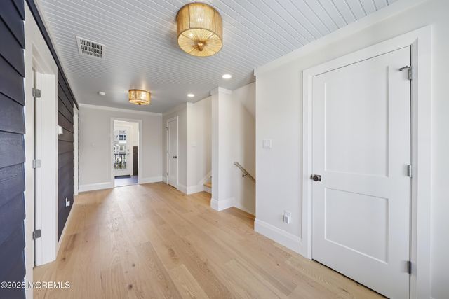 247 Pine Drive, Bayville, NJ 08721