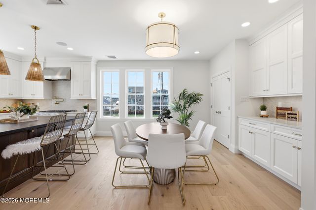 247 Pine Drive, Bayville, NJ 08721