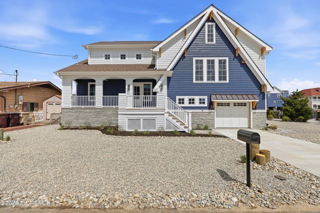 247 Pine Drive, Bayville, NJ 08721