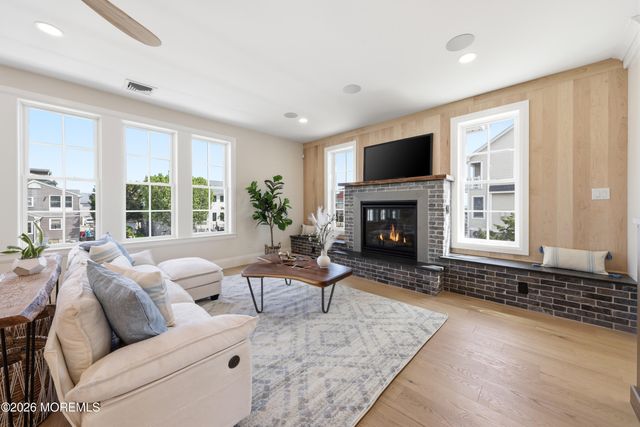 247 Pine Drive, Bayville, NJ 08721