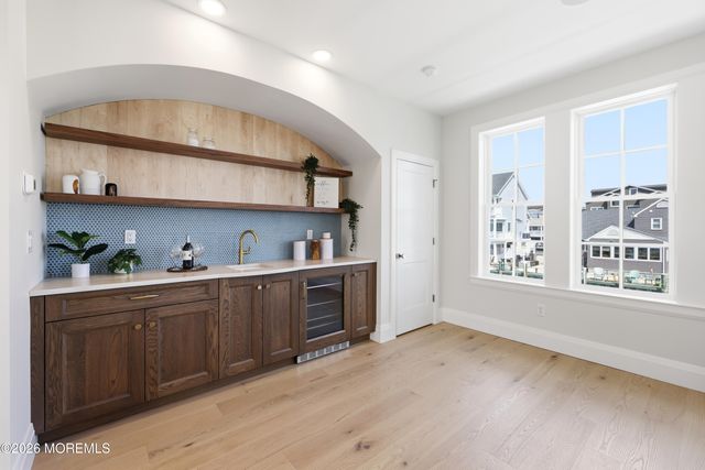 247 Pine Drive, Bayville, NJ 08721