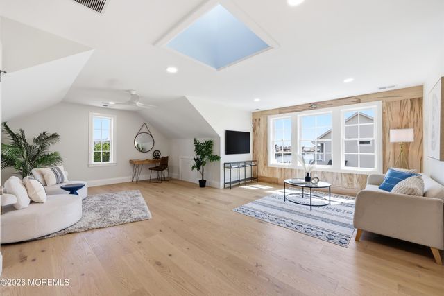 247 Pine Drive, Bayville, NJ 08721