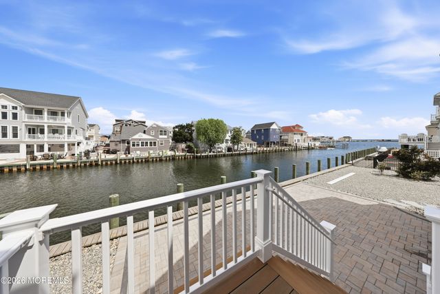 247 Pine Drive, Bayville, NJ 08721
