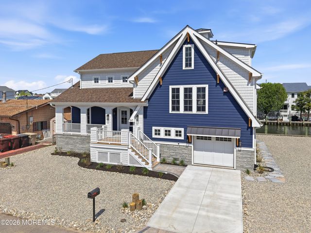 247 Pine Drive, Bayville, NJ 08721