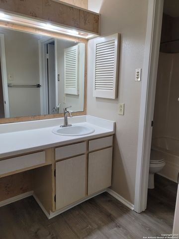 10807 Green Brook, San Antonio, TX 78223