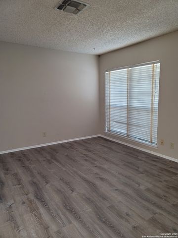 10807 Green Brook, San Antonio, TX 78223