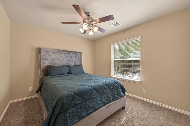 4502 Mallory Creek Drive, Humble, TX 77396