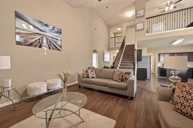 4502 Mallory Creek Drive, Humble, TX 77396