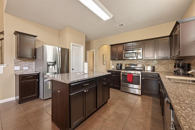 4502 Mallory Creek Drive, Humble, TX 77396