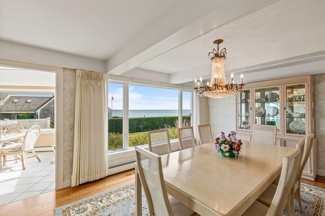 43 Strandway, West Harwich, MA 02671